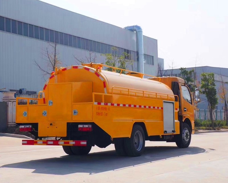 五噸管道疏通車(chē)哪里購(gòu)買(mǎi)更經(jīng)濟(jì)？選購(gòu)指南與市場(chǎng)分析